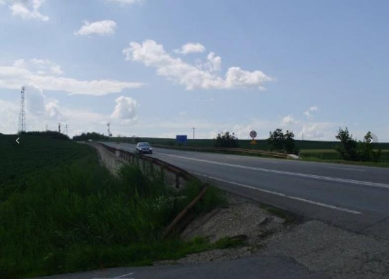 Teren Construcții intravilan de 27700 mp, în Iernut