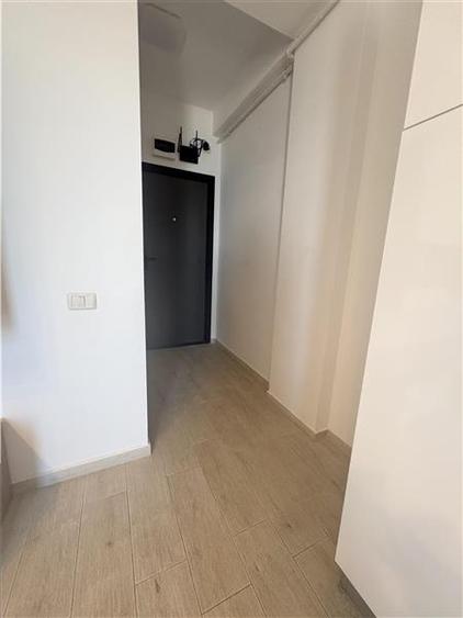 Apartament cu 2 camere decomandat, mobilat în Est