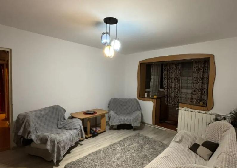 Apartament 3 camere etaj 2 Alunis - 1