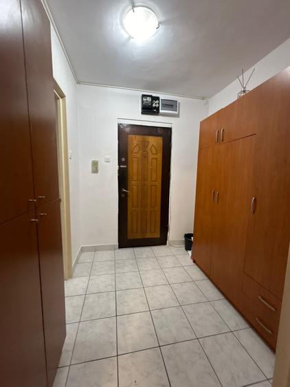 Titan 2 Camere Parter 52 Mp Instalatii Schimbate 12 Min Metrou - 10