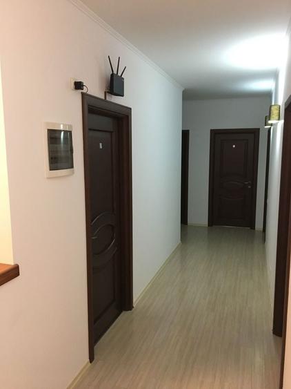 VILA 11 camere de inchiriat Mamaia zona Butoaie Summerland - 3