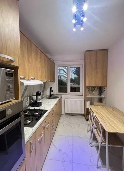 APARTAMENT 2 CAMERE, ETAJ 1, PODU ROS - 1