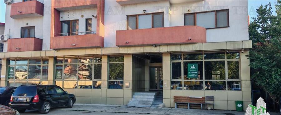 Spatiu comercial, stradal, parter de bloc si demisol, 800mp - 7