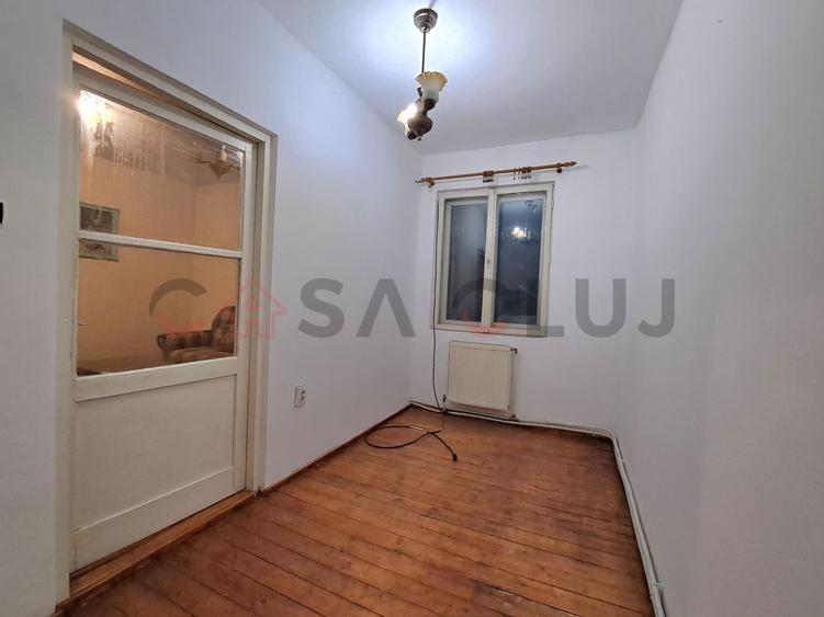 Casă calcan, Curte,  grădină, Iris!! - 5
