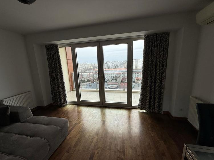 Inchiriez studio in complex In City - 2