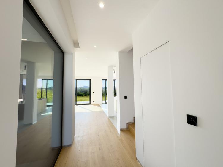 NEXO Nature Pipera Vile Inteligente - 280 mpc - curte 165 mp, 5 camere - 4 bai - 14