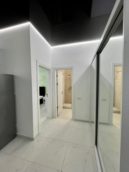 OCAZIE UNICĂ ÎN MAMAIA NORD – APARTAMENT LA PRIMA LINIE LA MARE – 96.000 € - 23