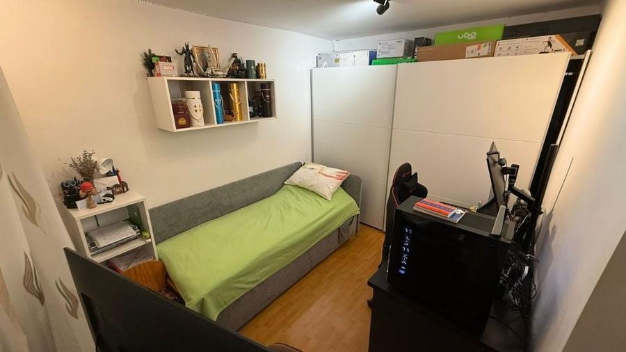 Vand apartament 3 camere Mioveni,etaj 1, zona centrala - 4
