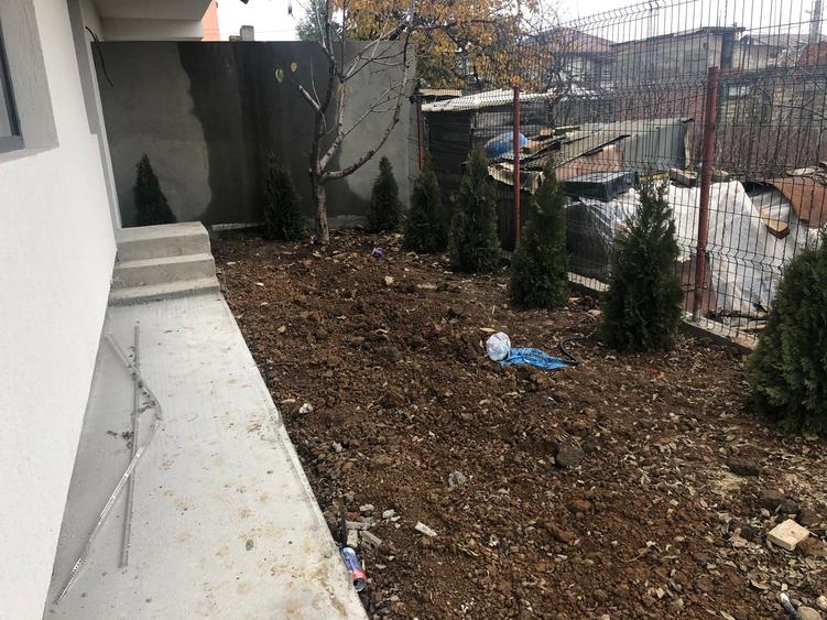 Proiect nou pozitie foarte buna. P+1+M. 5 cam - 4