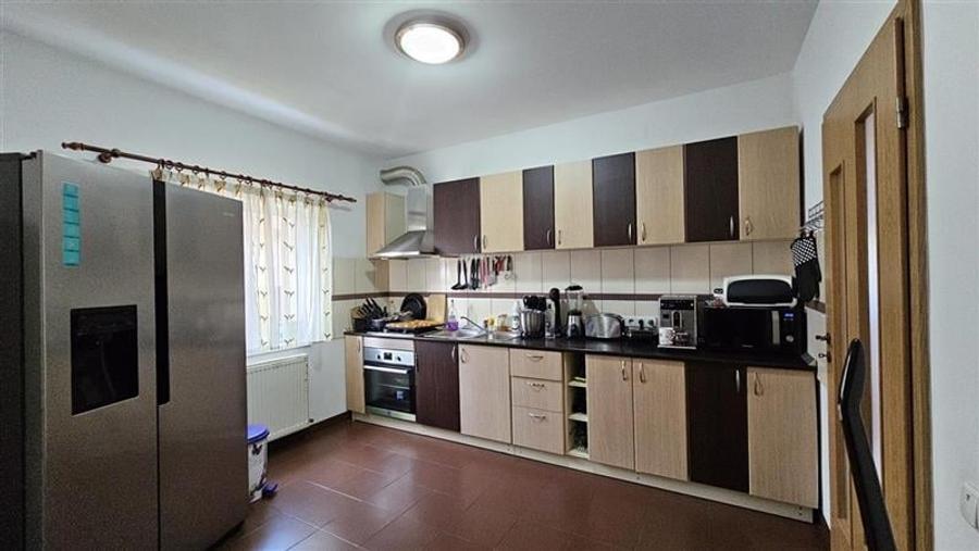 COMISION 0% CASA INDIVIDUALA CU CARPORT DUMBRAVITA LAC - PADURE - 12