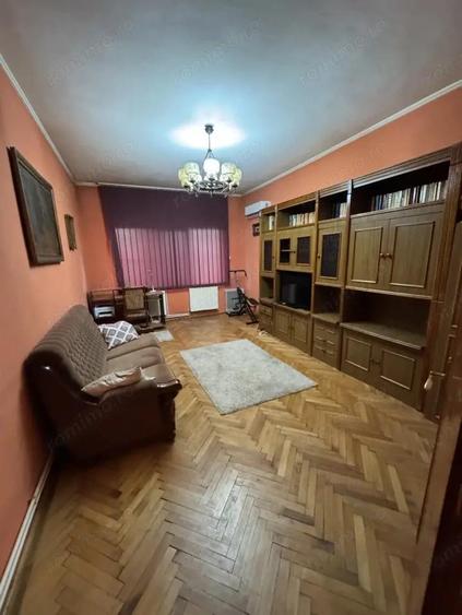 Casa cu teren de 526 mp in zona Lupeni - 15