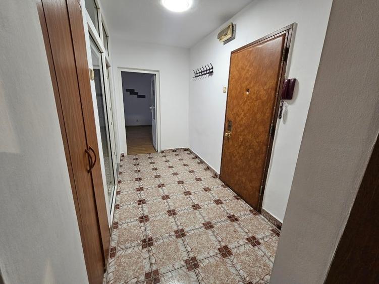 UNIRII, OCTAVIAN GOGA - Inchiriere Apt 2 cam, nemobilat, pretabil birou - 6