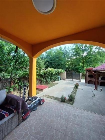Casa si teren de vanzare Contesti - Bacau sau schimb cu apartament si diferenta - 6