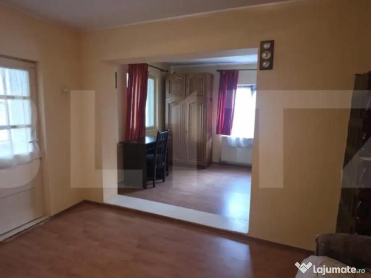 Casa cu 3 camere, curte verde si spatioasa - 12