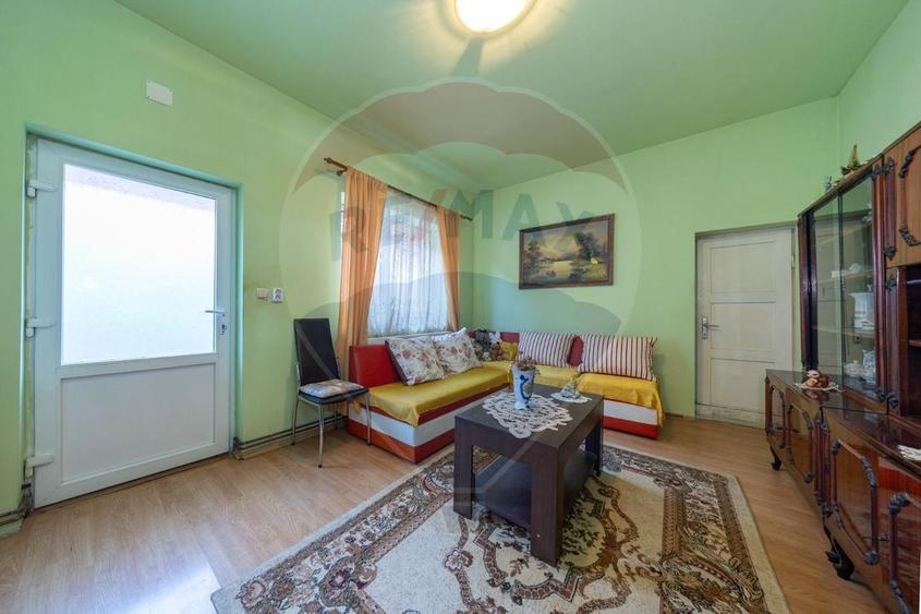 Oportunitate: casă la preț de apartament in Cristian - 11