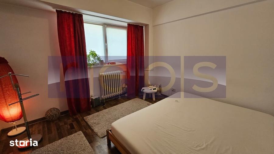 Apartament cu 3 camere în Victoriei
