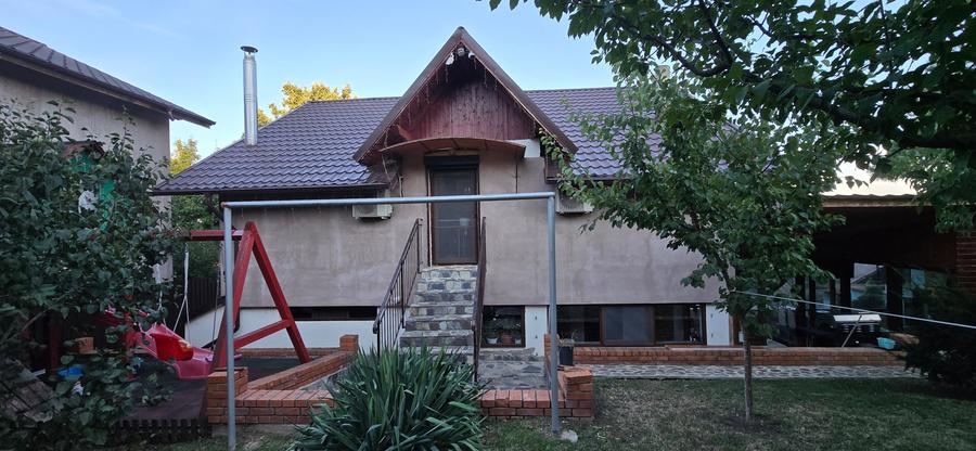 Moreni , Dambovita , vanzare proprietate -casa si teren - 21