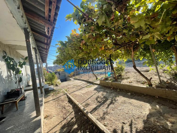 Zona Gloriei, teren 500 mp, 32 ml deschidere - 1