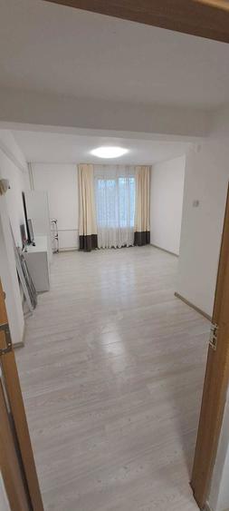 Garsoniera de vanzare central - 7