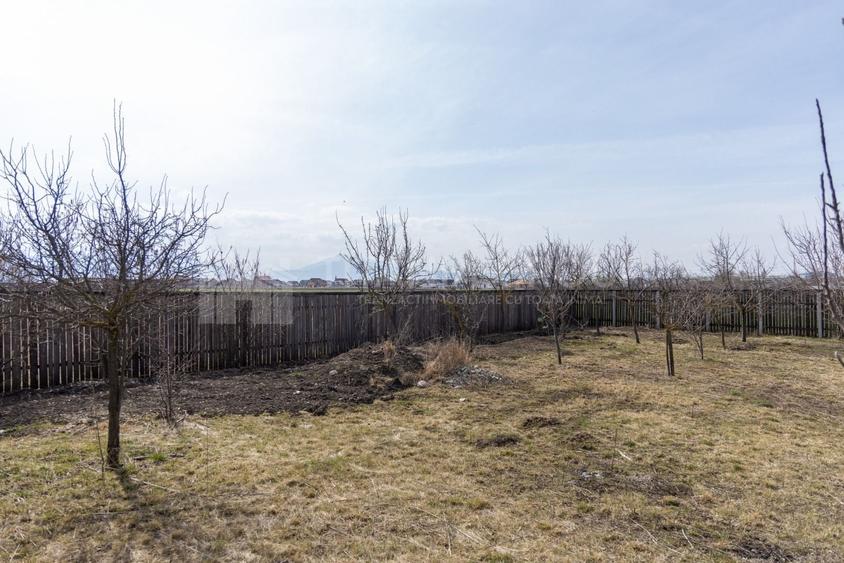 Teren 500 mp, împrejmuit, curent și internet pe teren, cu proiect și autorizație - 6