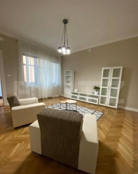 Apartament cu farmec interbelic ?i utilitate moderna z - 7