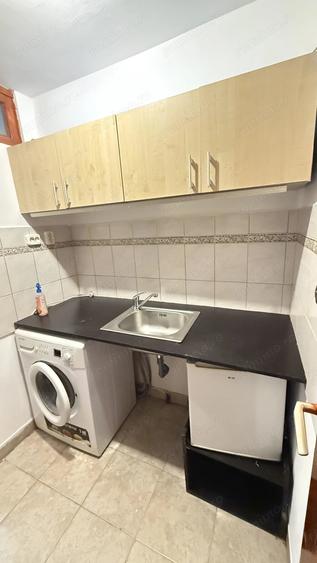 Garsoniera 1 camera de vanzare zona Decebal - 8