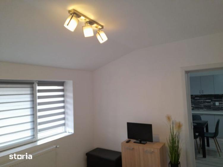 Inchiriez apartament 3 camere 300 euro - 5