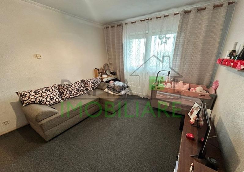 Apartament 2 camere cu parcare si boxa - Brasov Apartament 2 camere cu parcare si boxa - Brasov