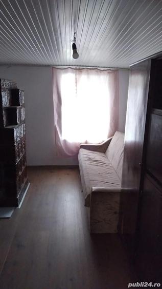 inchiriez casa la husi 2 camere - 4