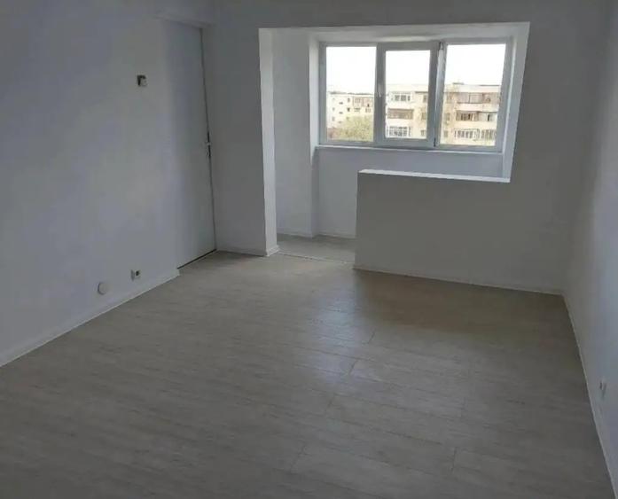 Garsoniera cf 1 de vanzare - 1