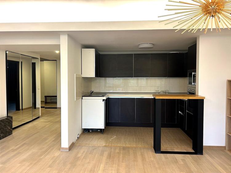 Spatiu exclusivist pentru activități de birou sau servicii comerciale - 4