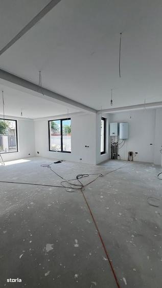 Casă cu 4 camere în Bucureștii Noi