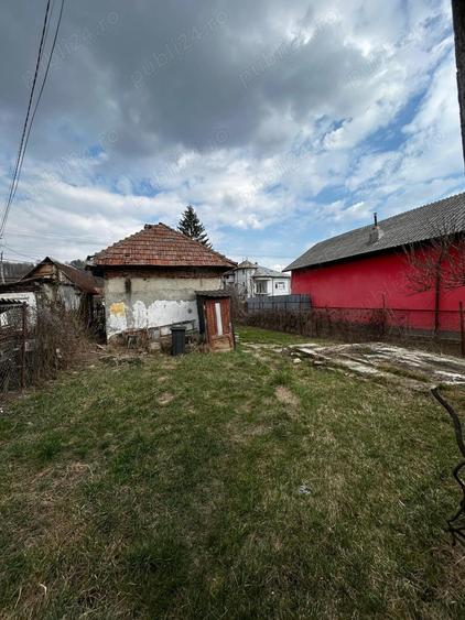 Vand casa cu dependinte - 4