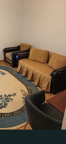 Garsoniera- Tractorul- langa Coresi Mall - 5