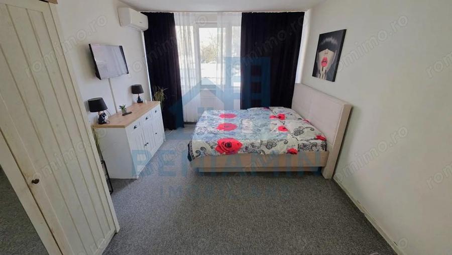 Garsoniera-Calea Bucuresti-Rotonda-Etajul 1 - 2