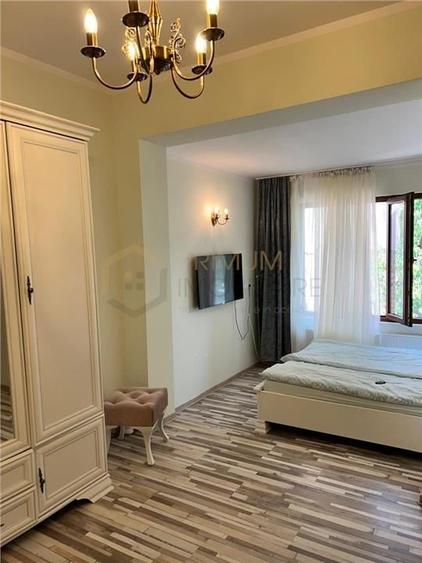 Casa individuala - unifamiliala sau spatiu comercial diverse activitati - 190 m2 - 1