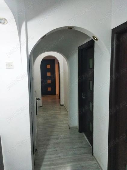 De vanzare: Apartament 3 camere decomandat - 8