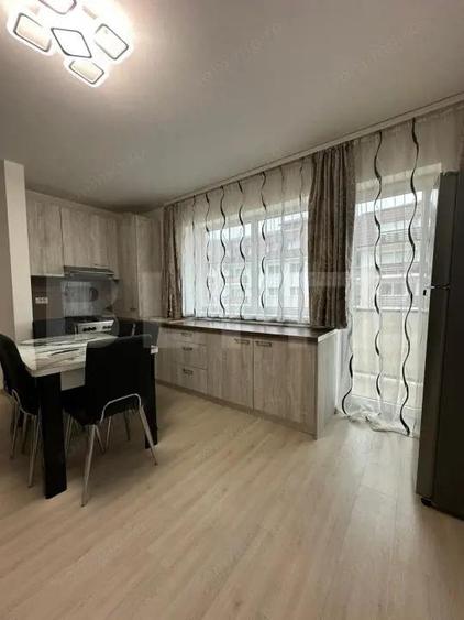 Garsoniera moderna cu balcon, bloc nou - Sanpetru - 7