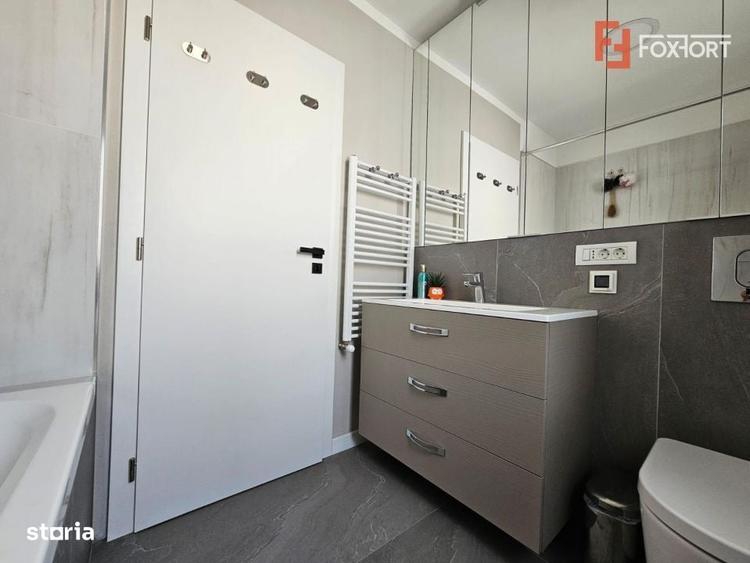 1/2 Duplex, la asfalt, P +M, Toate Utilit., Mobilat + utilat Lux, Zon - 11