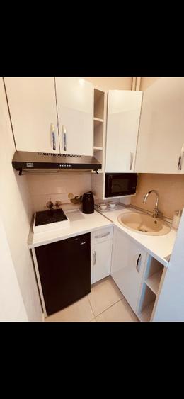 Garsonieră Universitate, metrou - 5