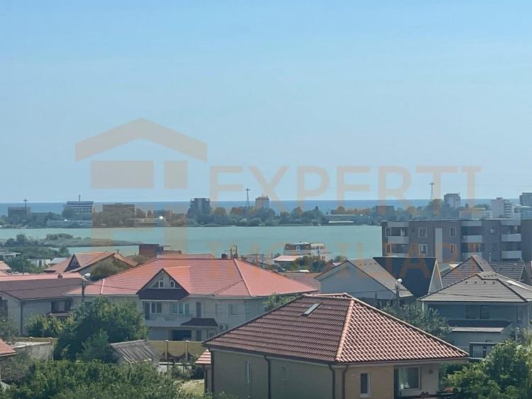 Apartament 2 camere -  zona Boreal - 1