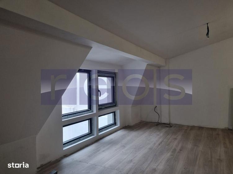 VANZARE VILA CURTE INDIVIDUALA 7 CAMERE -Brancoveanu - 2
