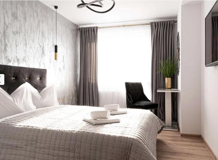 Apartament 2 camere LUX, vedere Coresi Mall - 3