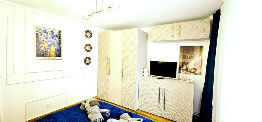 Proprietar, vand apartament, 3 dormitoare,1living,2 bai, Centrul nou, mall Afi, - 2