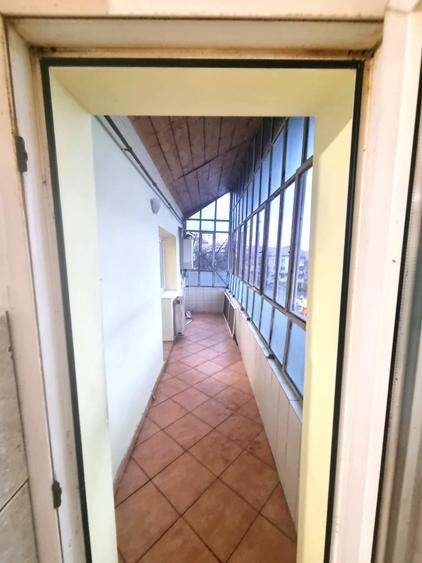 Apartament 3 camere 68mp Bradet-bloc vila 95.000eur neg - 5