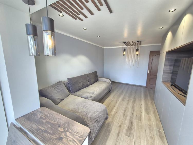 Inchiriere Apartament 2 Camere decomandat zona Centrul Civic CEC - 9