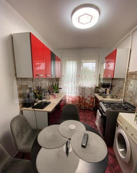 Apartament cu 2 camere, decomandat zona excelenta Apartament cu 2 camere, decomandat zona excelenta