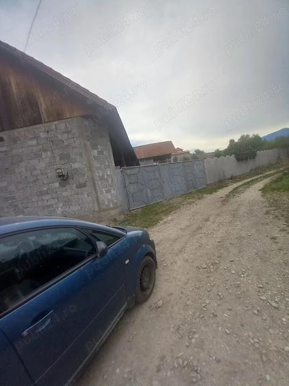 Teren cu Casa Sambata de Sus 3000m intravlian, conectat utilitati - 1