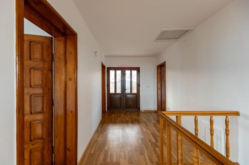 Casă/Vilă cu 6 camere de vânzare în Măgura - 12