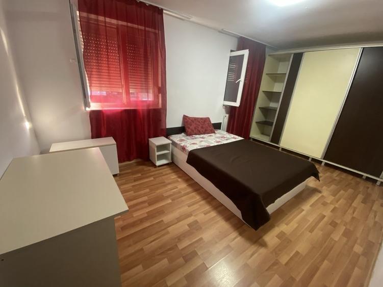 Sector 4, 5-7 min. metrou Piata Sudului si Mall Sun Plaza, 2 camere renovat - 1